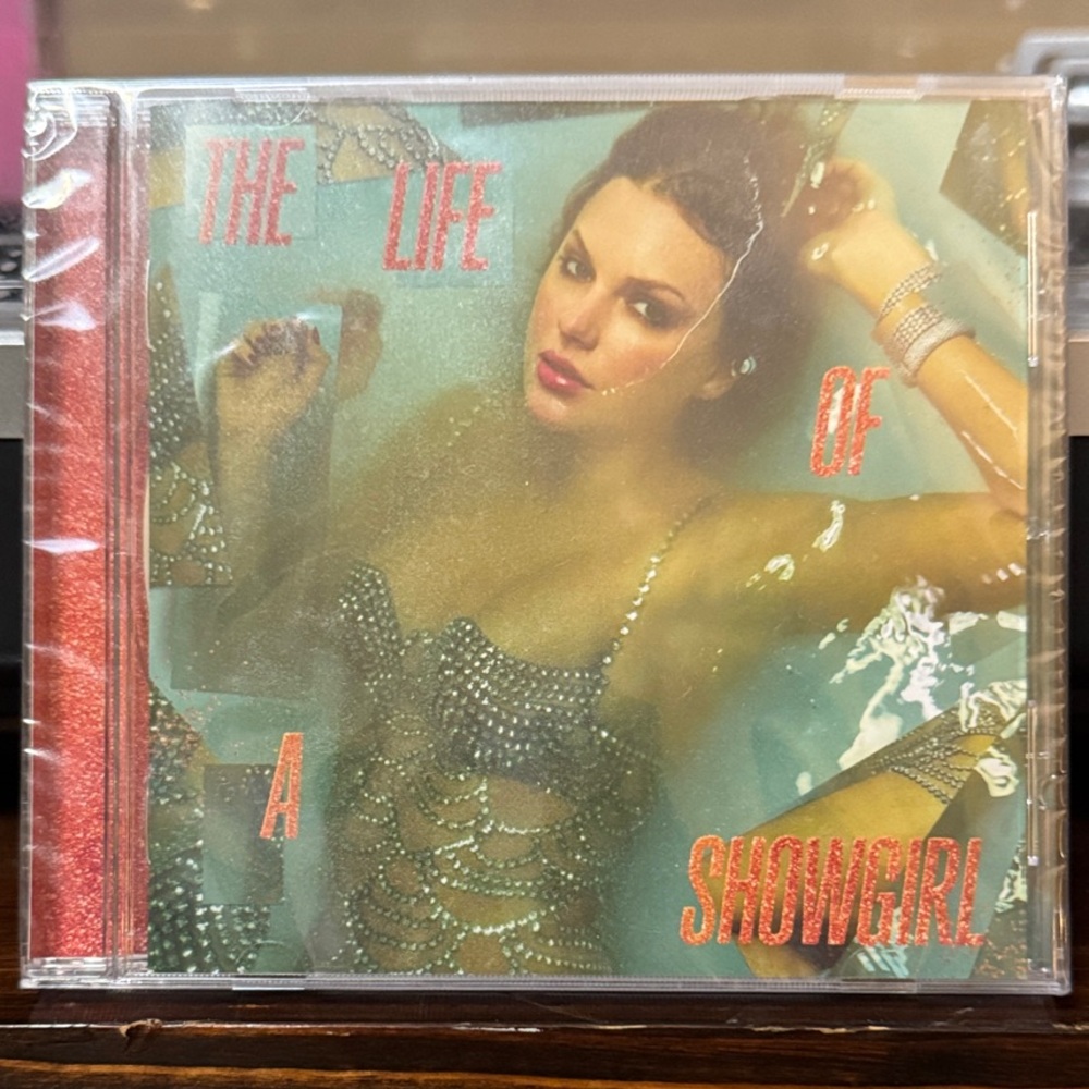 Taylor Swift - The Life Of A Showgirl CD - SEALED